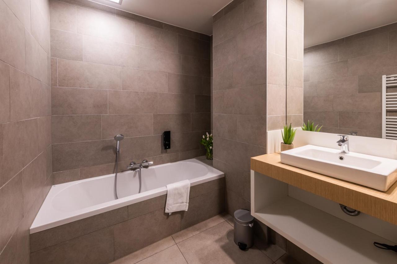 מידלקרק Belcasa Family Suites & Lofts Aparthotel מראה חיצוני תמונה